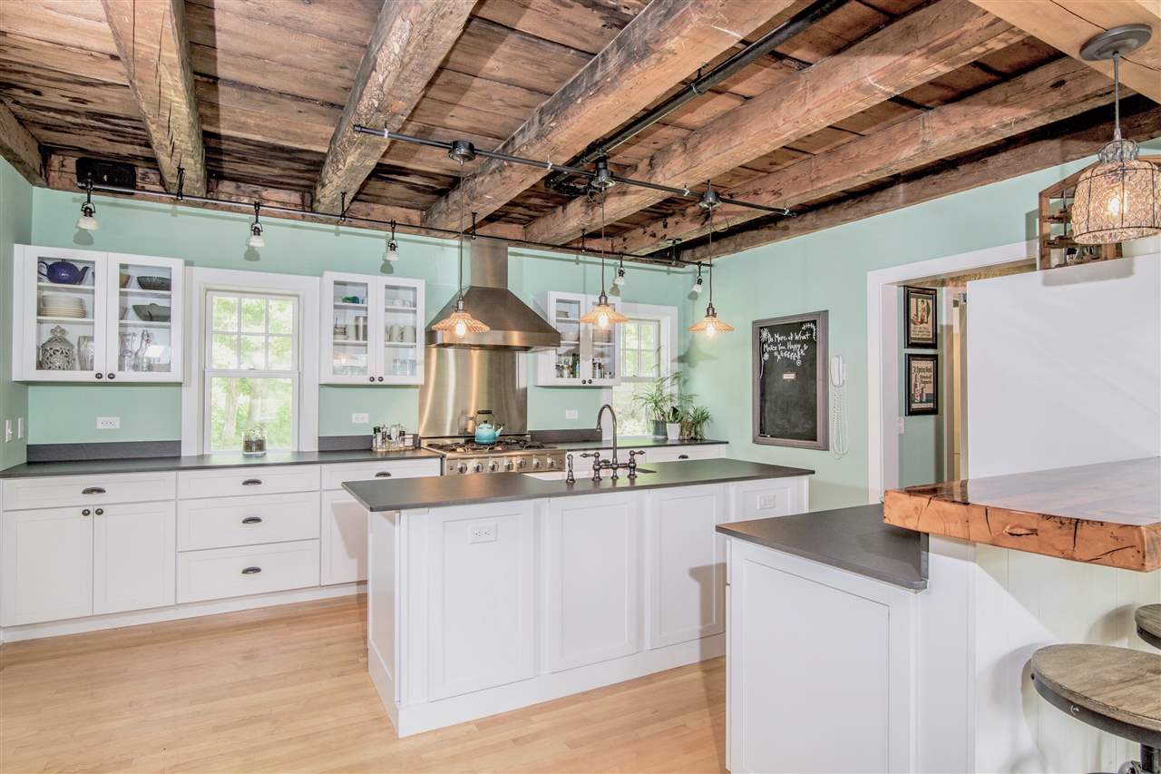 2573 Trapp Hill Road Stowe, VT 05672 - Photo 8 of 40 Gallery Image 8