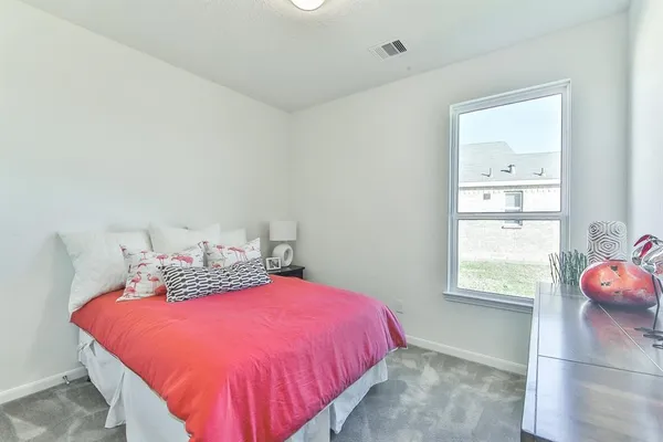 $2,300 | 25206 Farmdale Lane, Richmond, TX 77406