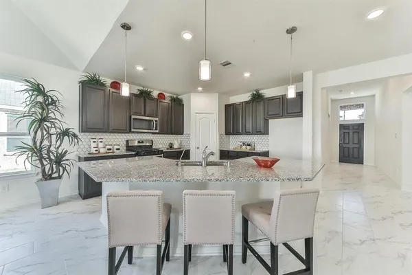 $2,300 | 25206 Farmdale Lane, Richmond, TX 77406