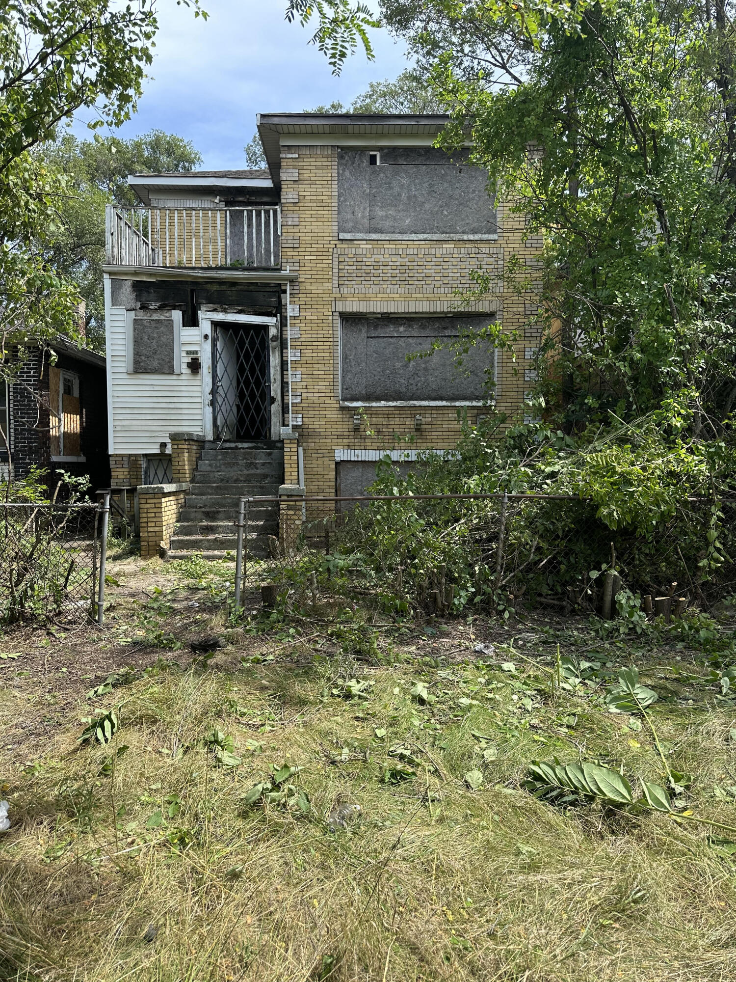 825 Delaware Street Gary, IN 46402 - Photo 1 of 1 1500x2000