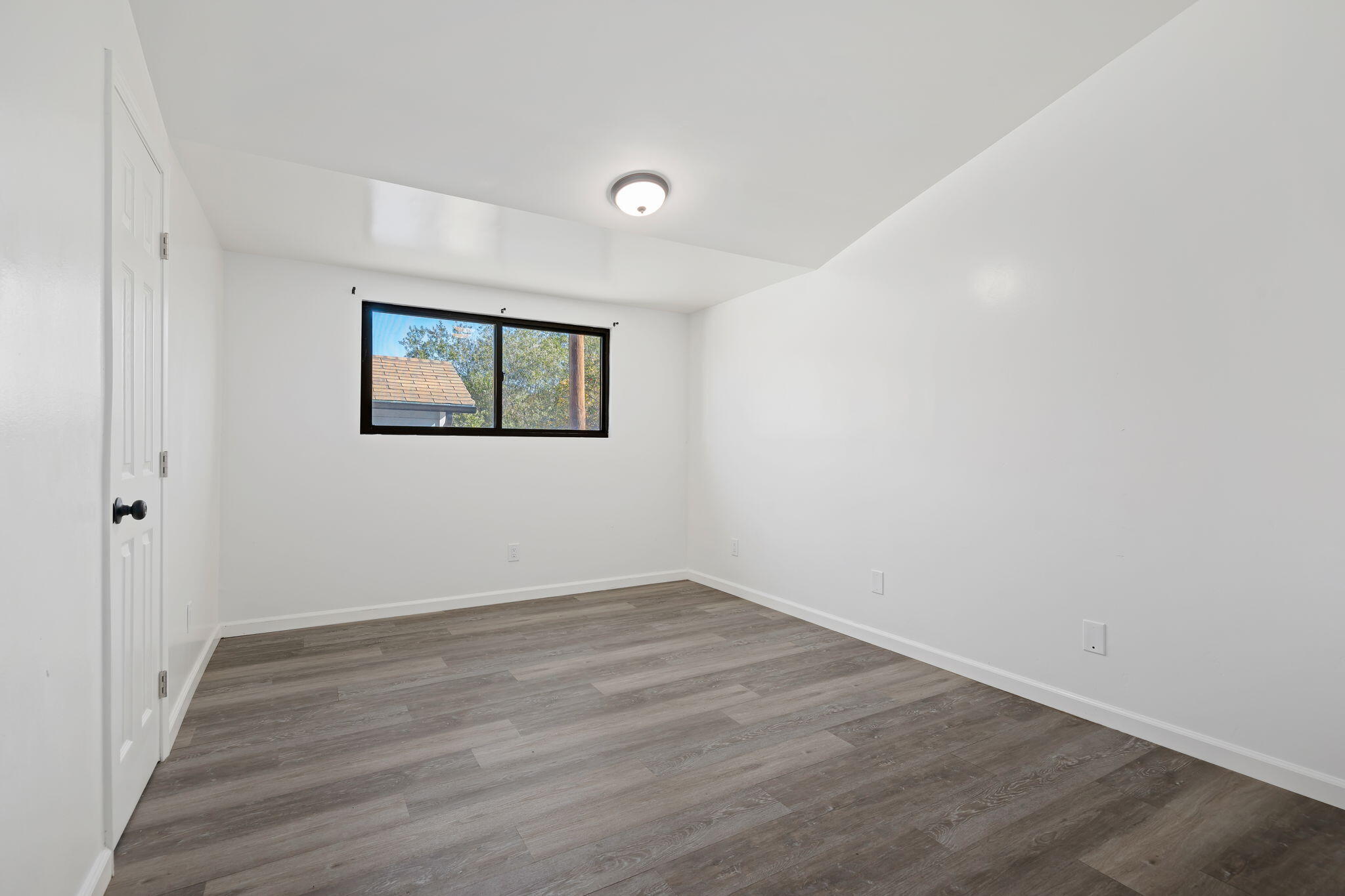3578 Via Lato Lompoc, CA 93436 - Photo 10 of 26 10 - Primary Bedroom