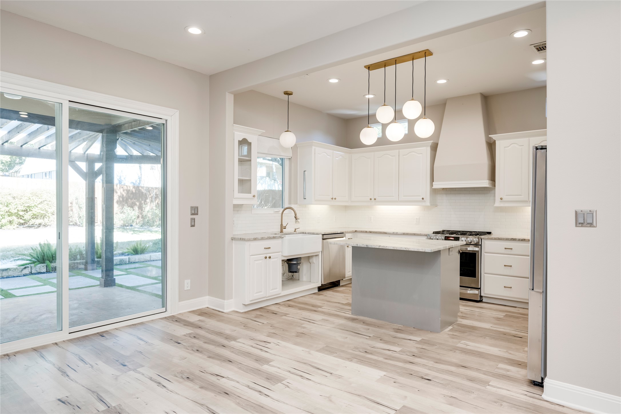 12600 River Bend Austin, TX 78732 - Photo 7 of 35