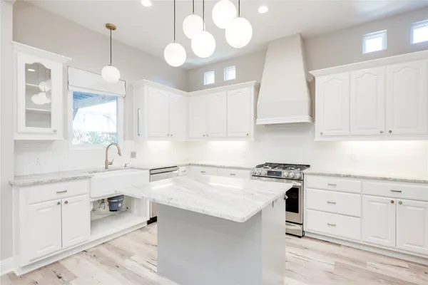 $5,100 | 12600 River Bend, Austin, TX 78732