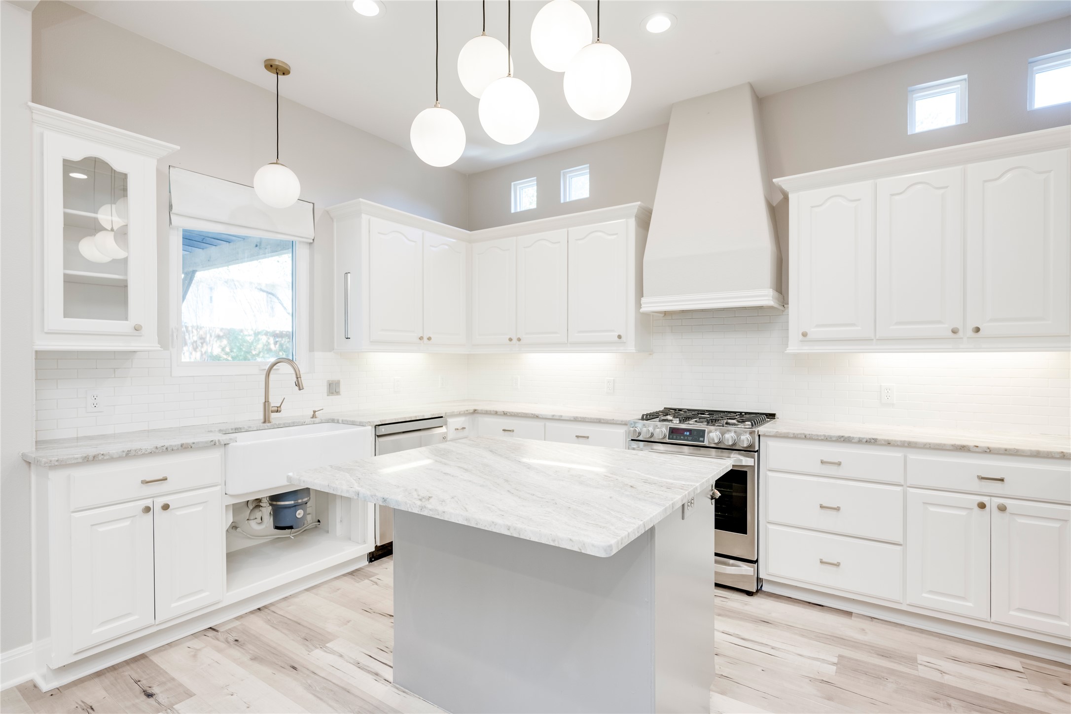 12600 River Bend Austin, TX 78732 - Photo 9 of 40