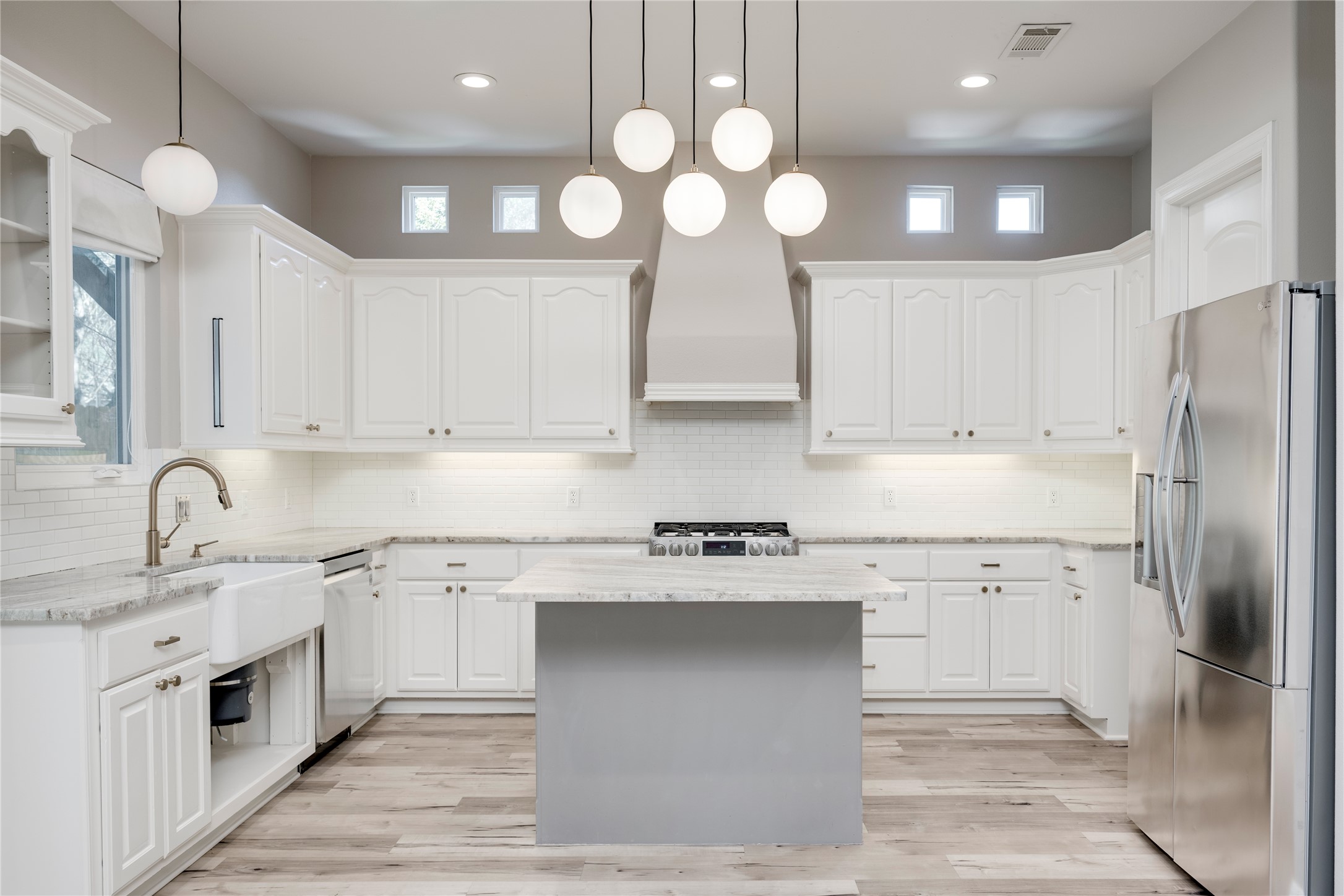 12600 River Bend Austin, TX 78732 - Photo 9 of 35