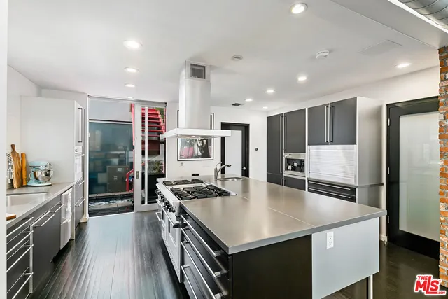 $8,495,000 | 1430 Abbot Kinney Boulevard, Venice, CA 90291