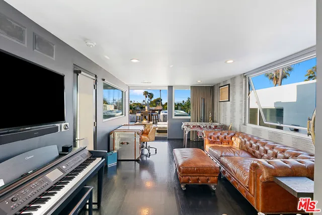 $8,495,000 | 1430 Abbot Kinney Boulevard, Venice, CA 90291