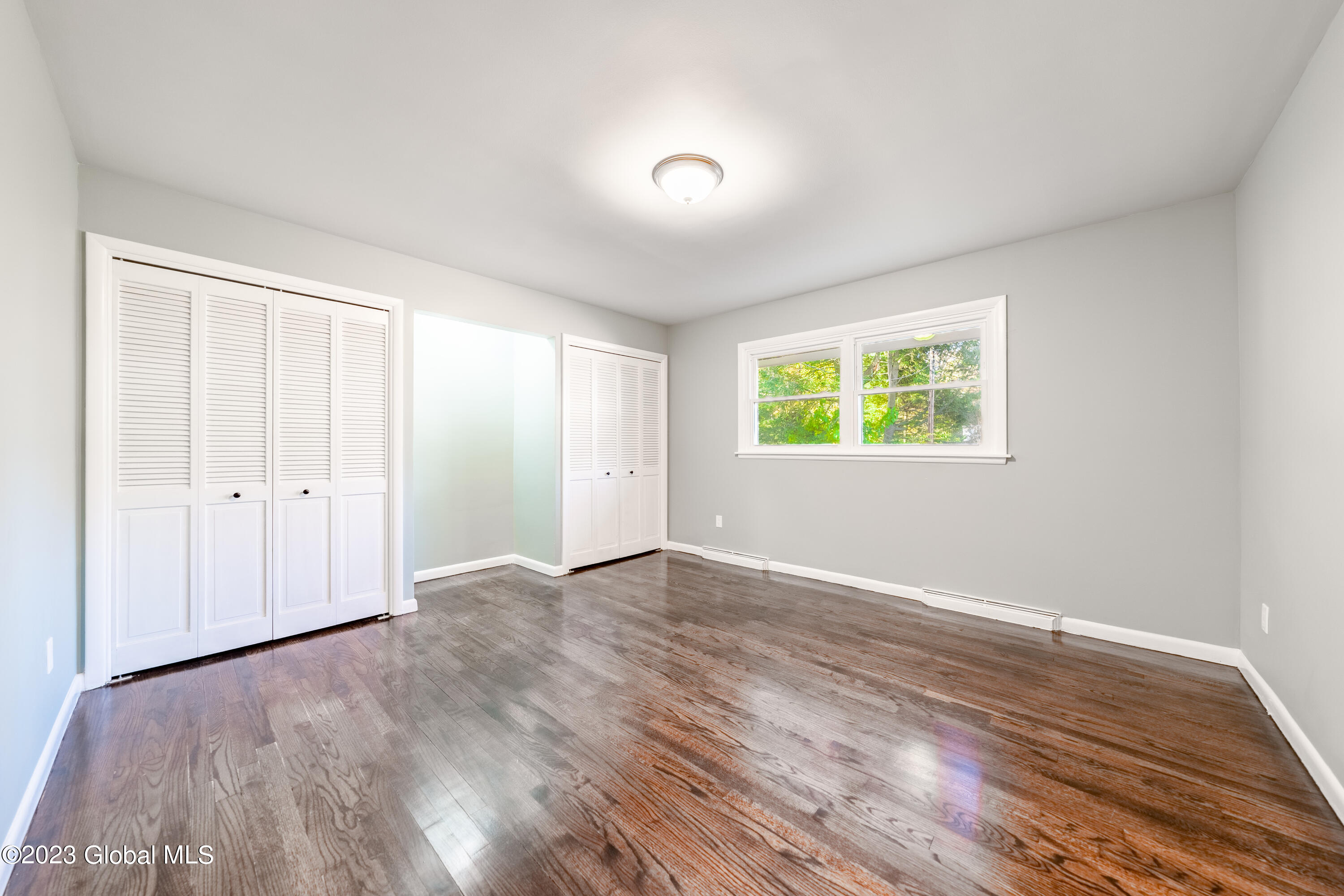 848 Londonderry Road Schenectady, NY 12309 - Photo 17 of 29 482EDADE-1163-4797-B4F8-C479809C8BD7