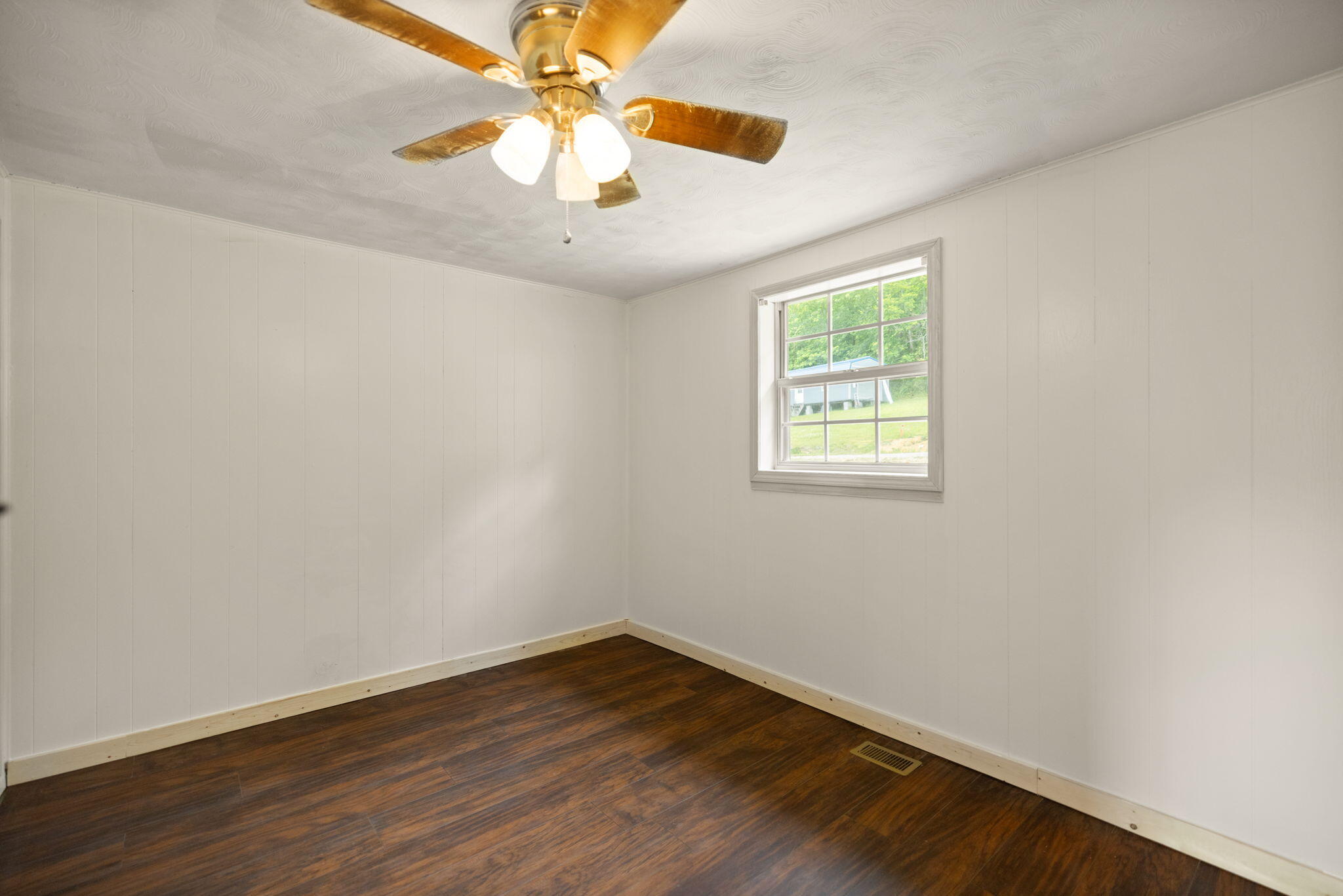 131 Barber Road Clearfield, KY 40313 - Photo 18 of 46 17-web-or-mls-IMG_8985