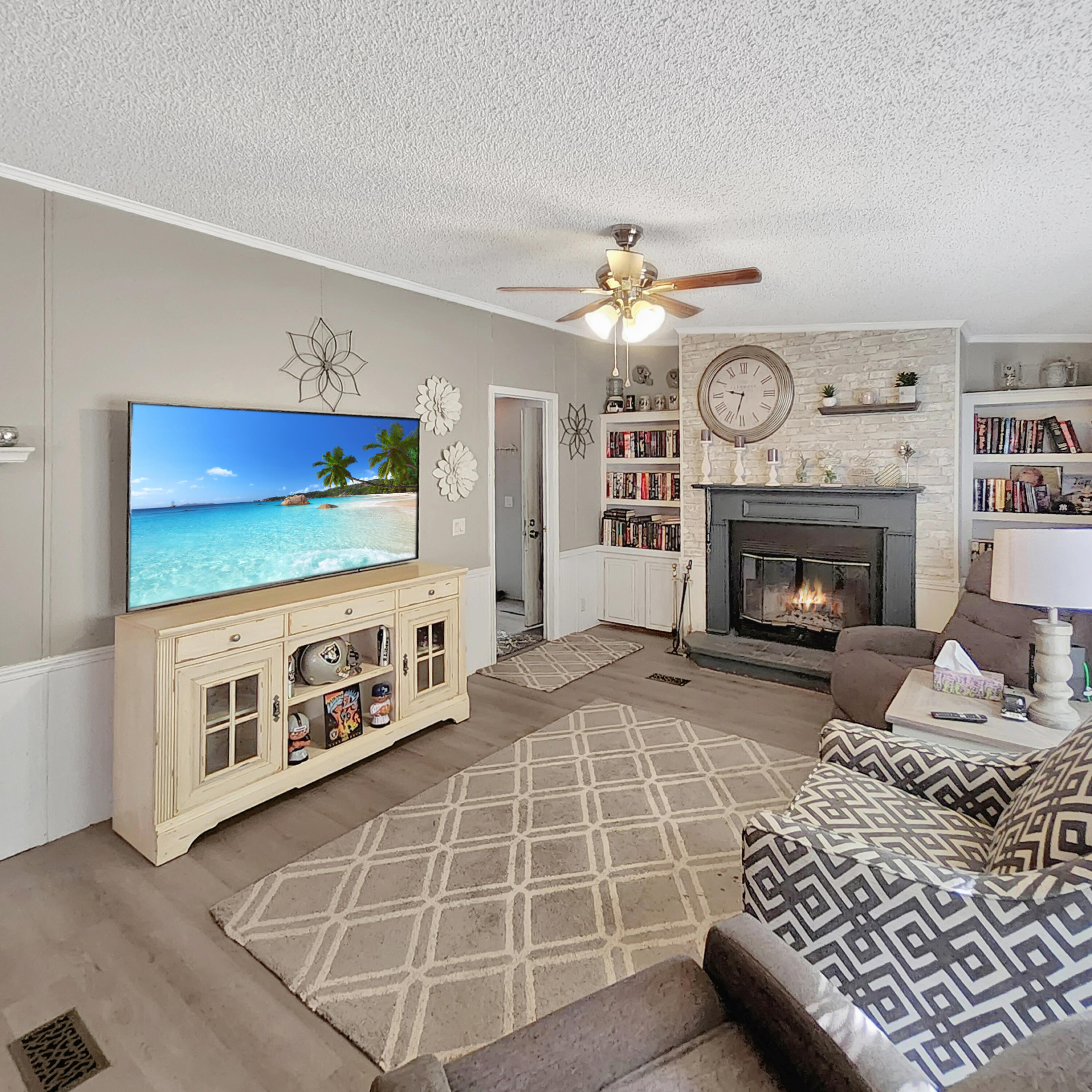 1040 Myrtle Drive Santee, SC 29142 - Photo 17 of 32 20250415_093749