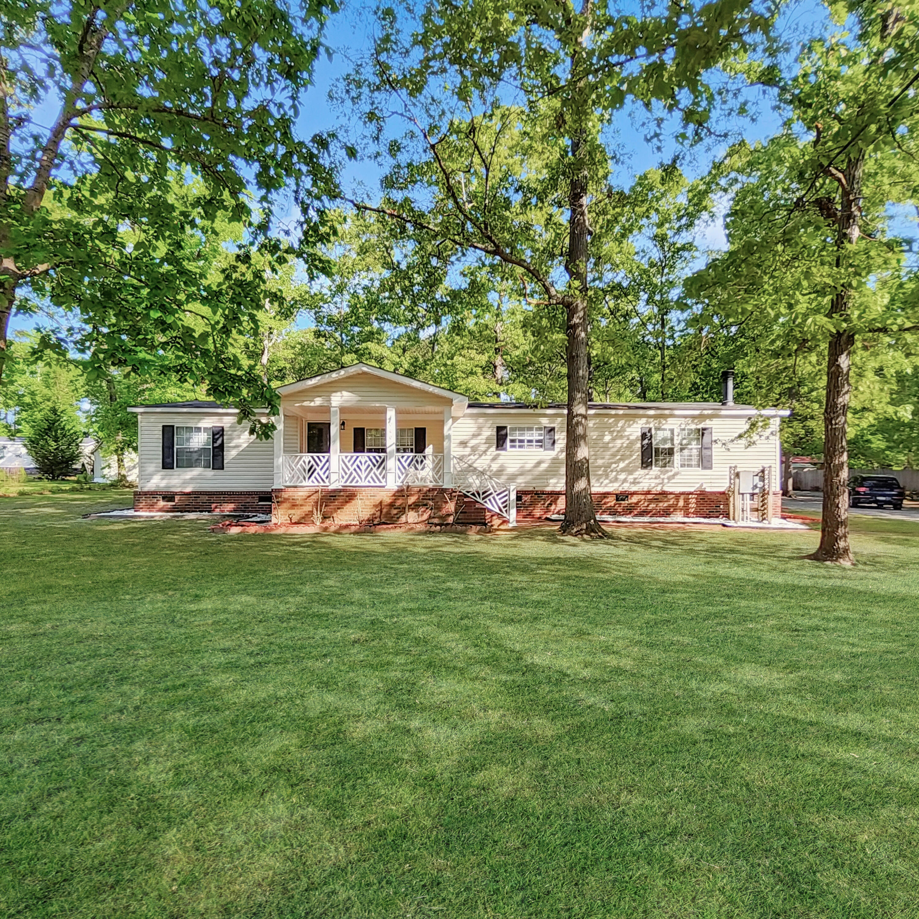 1040 Myrtle Drive Santee, SC 29142 - Photo 2 of 32 20250415_094227