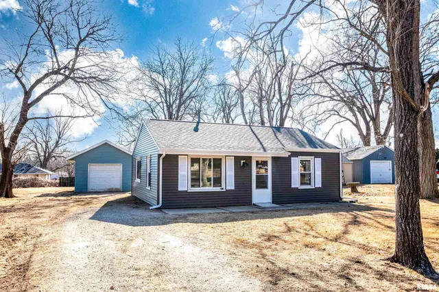 $109,500 | 1412 West Shenandoah Drive, Peoria, IL 61614