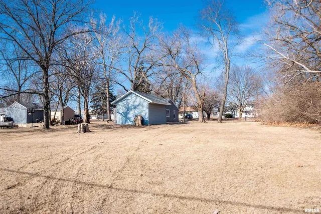 $109,500 | 1412 West Shenandoah Drive, Peoria, IL 61614