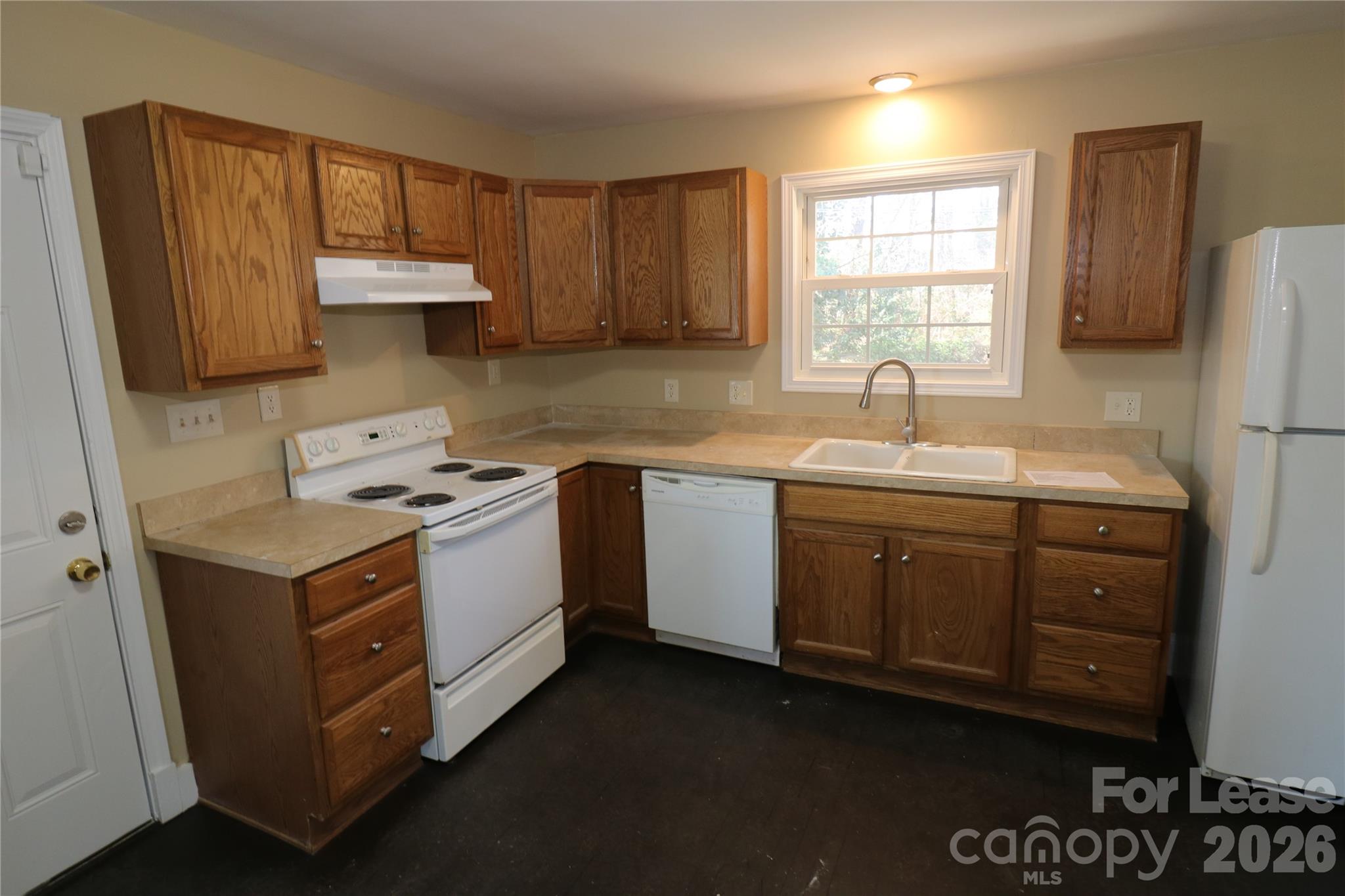 3741 North Sharon Amity Road Charlotte, NC 28205 - Photo 4 of 32
