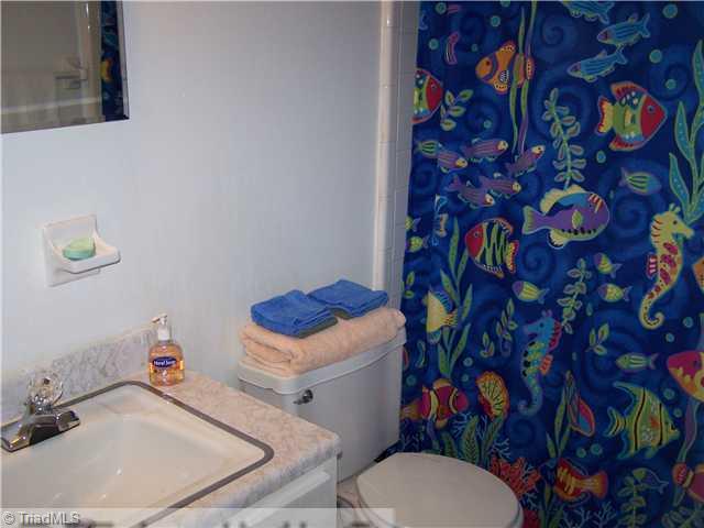 3816 Country Club Road, Unit L Winston-Salem, NC 27104 - Photo 5 of 7 Other. Bathroom