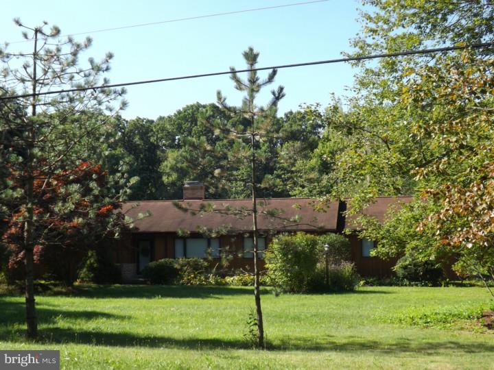 1468 State Road Coopersburg, PA 18036 - Photo 1 of 14 Gallery Image 1