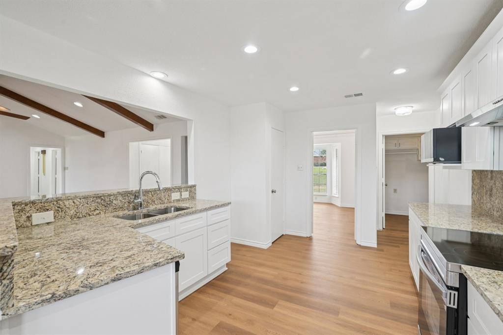 4903 Sachse Road Sachse, TX 75048 - Photo 13 of 33