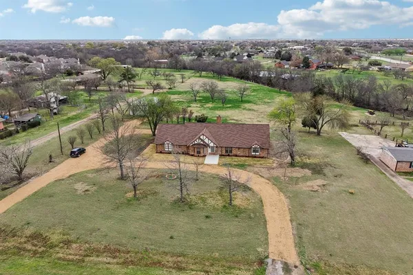 $949,000 | 4903 Sachse Road, Sachse, TX 75048