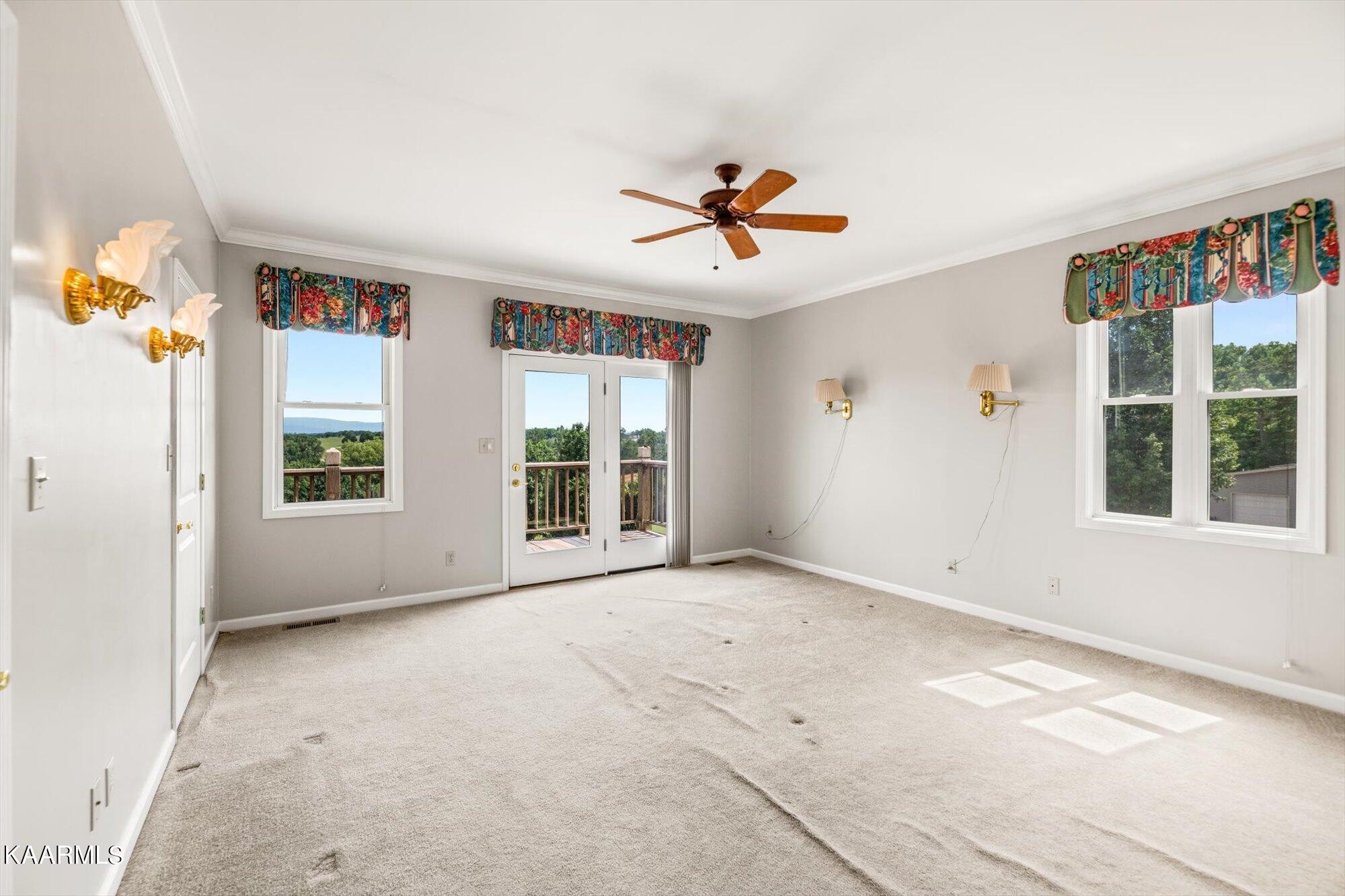 7249 Sinking Creek Road Greenback, TN 37742 - Photo 12 of 45 Gallery Image 12
