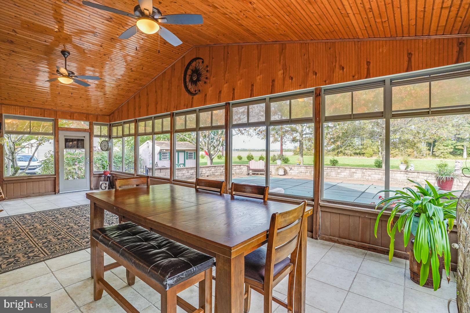 233 Squawigm Road Dover, DE 19901 - Photo 21 of 41 Dining area on back porch