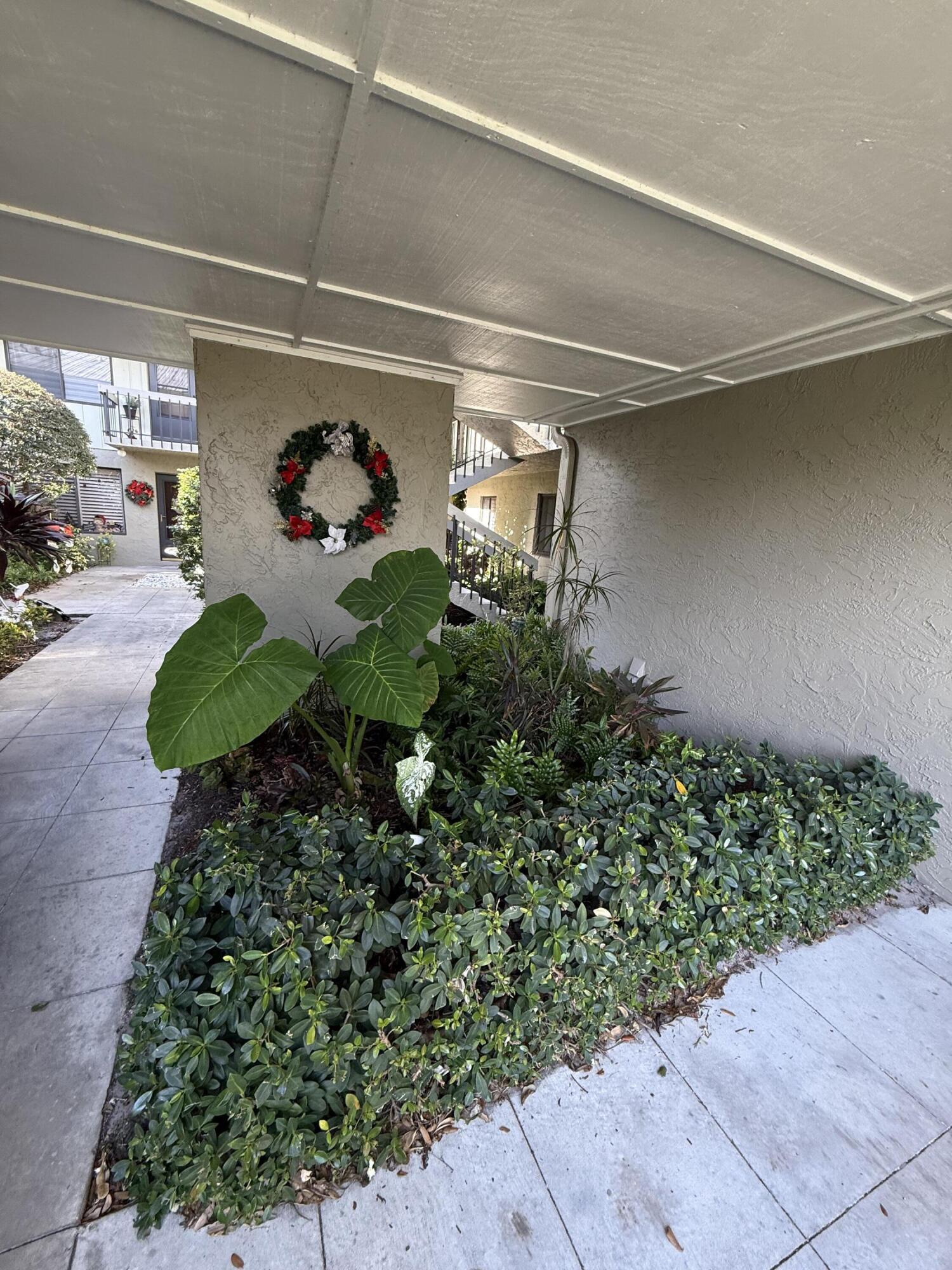 800 Northwest Fork Road, Unit 71 Stuart, FL 34994 - Photo 2 of 16 IMG_2999