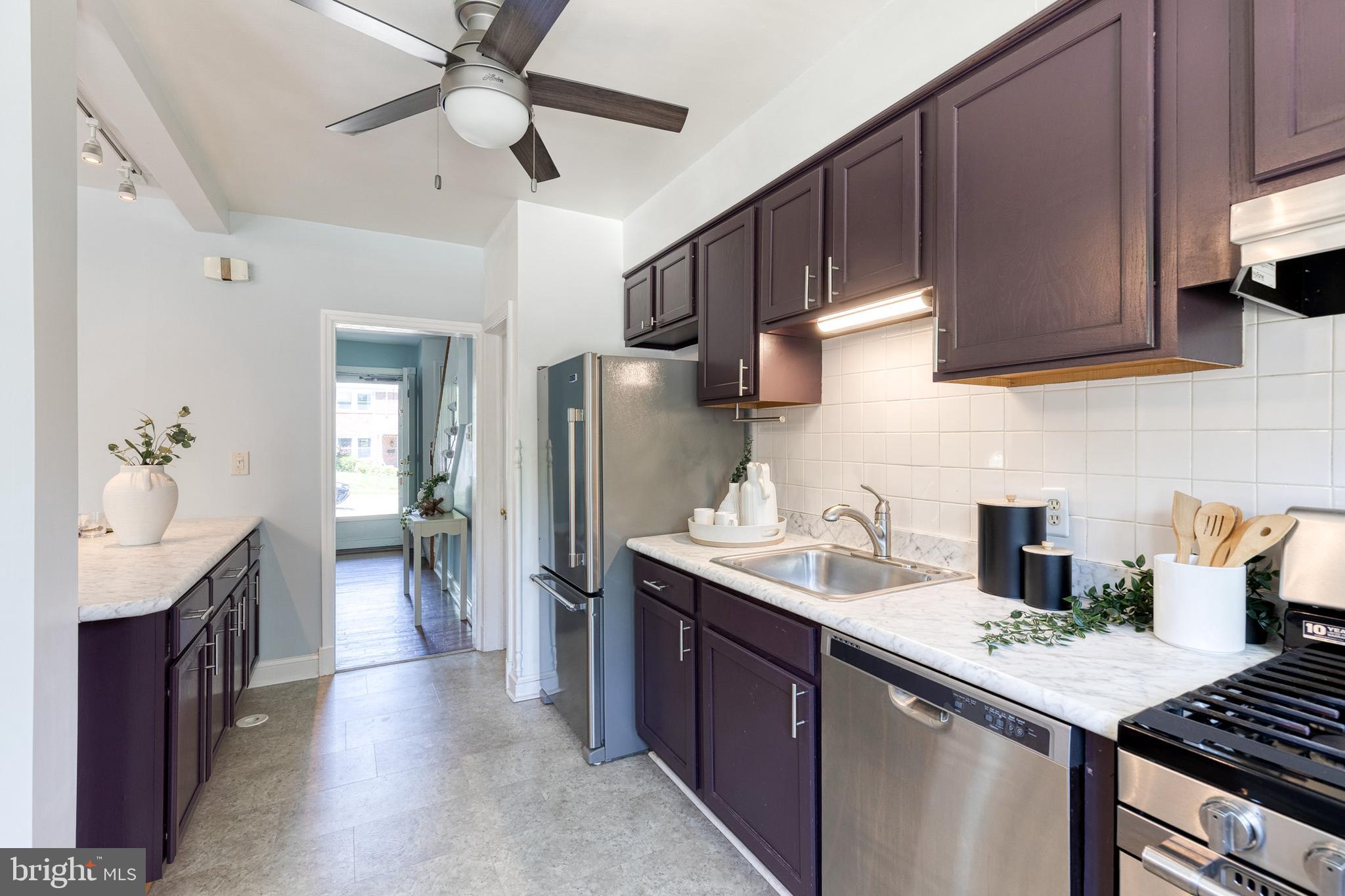 53 Burkshire Road Towson, MD 21286 - Photo 23 of 37