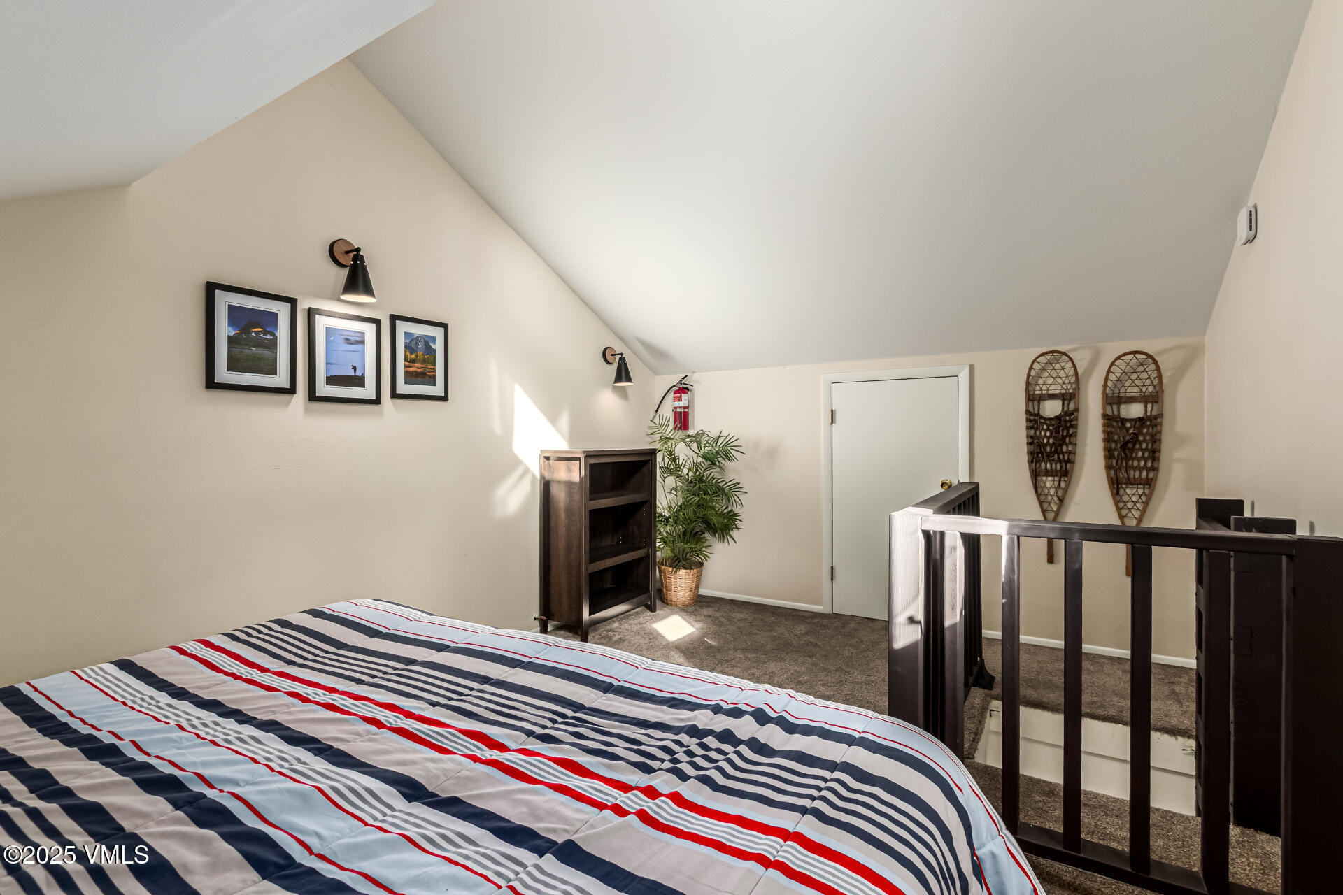 903 North Frontage Road West, Unit 9 Vail, CO 81657 - Photo 13 of 24 18 - Frontage