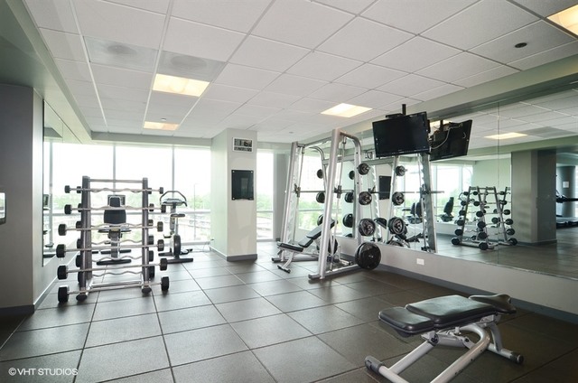 1201 South Prairie Avenue, Unit 4501 Chicago, IL 60605 - Photo 32 of 35