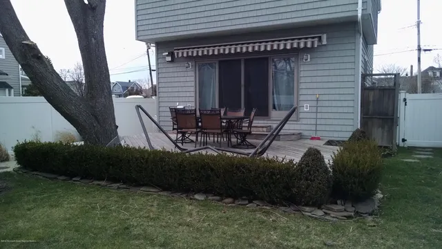 $5,800 | 6 Cook Street, Monmouth Beach, NJ 07750