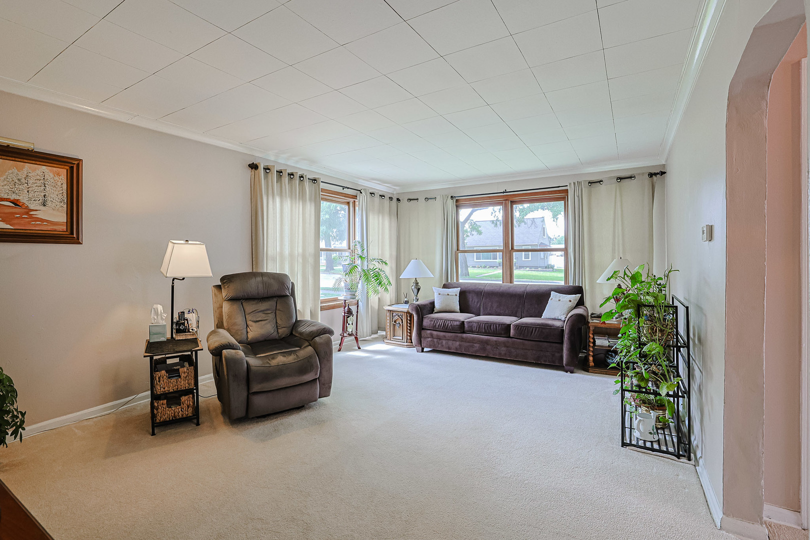 37 North Addison Road Villa Park, IL 60181 - Photo 9 of 25 Gallery Image 9