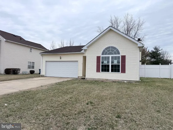 $330,000 | 21 Charles Drive, New Castle, DE 19720