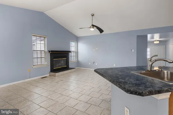 $330,000 | 21 Charles Drive, New Castle, DE 19720