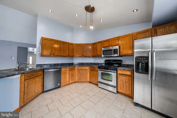 $330,000 | 21 Charles Drive, New Castle, DE 19720