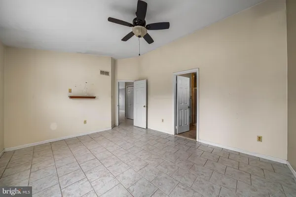 $330,000 | 21 Charles Drive, New Castle, DE 19720