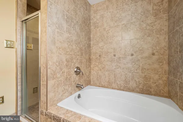 $330,000 | 21 Charles Drive, New Castle, DE 19720