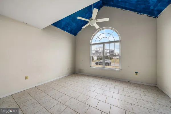 $330,000 | 21 Charles Drive, New Castle, DE 19720