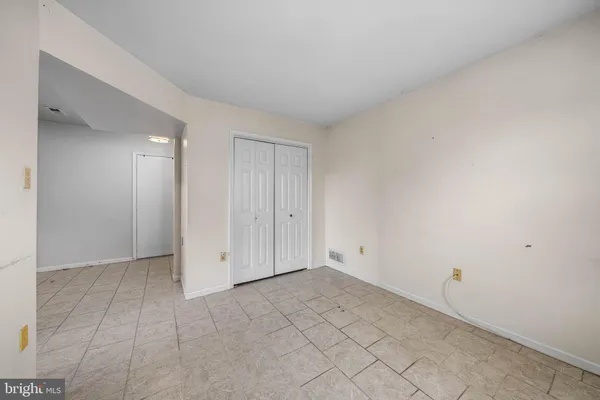 $330,000 | 21 Charles Drive, New Castle, DE 19720