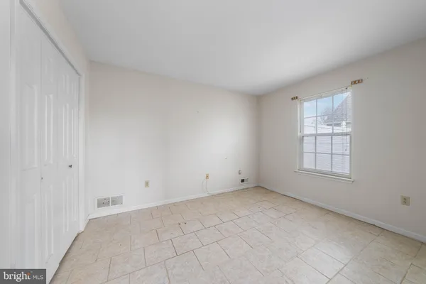 $330,000 | 21 Charles Drive, New Castle, DE 19720