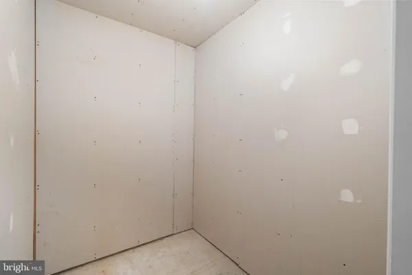 $330,000 | 21 Charles Drive, New Castle, DE 19720