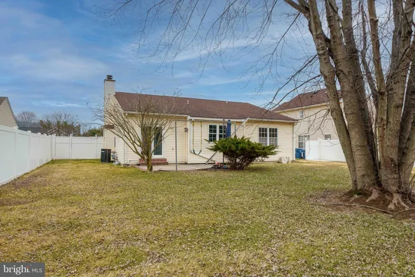 $330,000 | 21 Charles Drive, New Castle, DE 19720