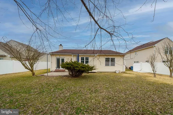 $330,000 | 21 Charles Drive, New Castle, DE 19720