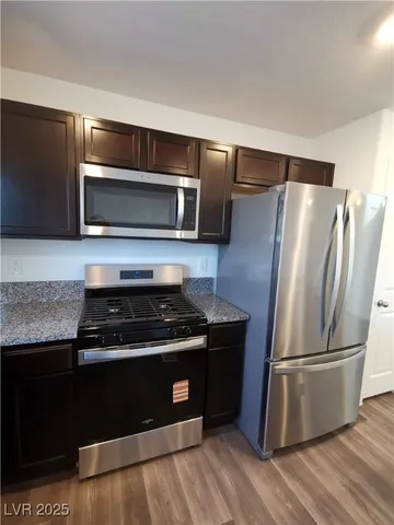 $2,199 | 5982 Swift Lariat Street, Las Vegas, NV 89113