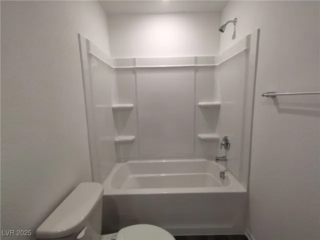 $2,199 | 5982 Swift Lariat Street, Las Vegas, NV 89113