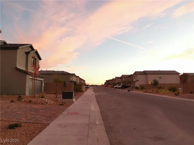 $2,199 | 5982 Swift Lariat Street, Las Vegas, NV 89113