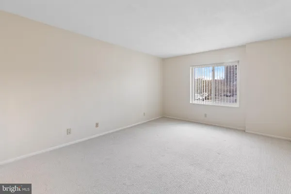 $2,400 | 8370 Greensboro Drive, Unit 223, McLean, VA 22102