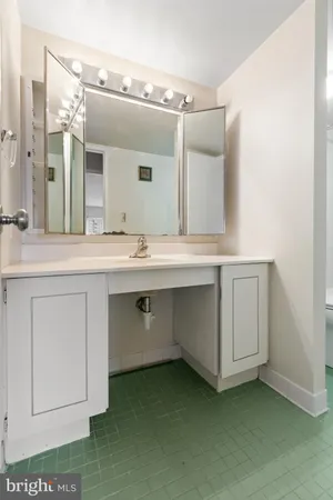 $2,400 | 8370 Greensboro Drive, Unit 223, McLean, VA 22102