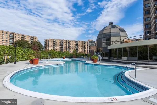 $2,400 | 8370 Greensboro Drive, Unit 223, McLean, VA 22102
