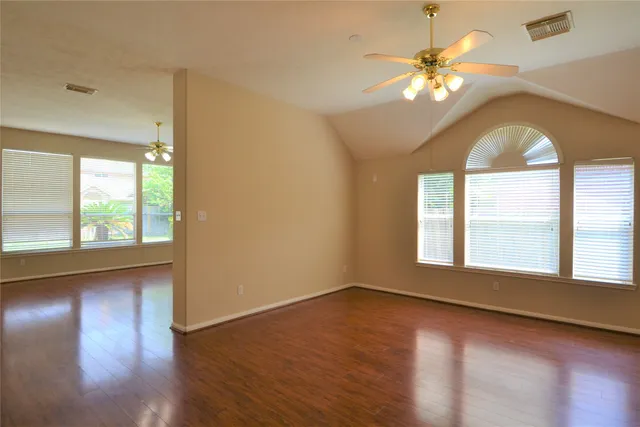 $2,300 | 6011 Stevens Creek Court, Richmond, TX 77469