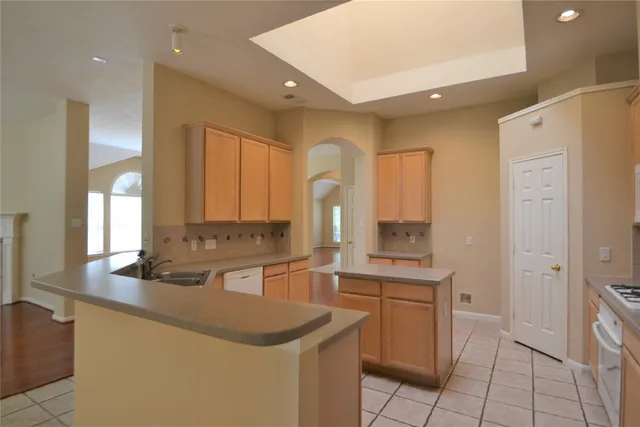 $2,300 | 6011 Stevens Creek Court, Richmond, TX 77469