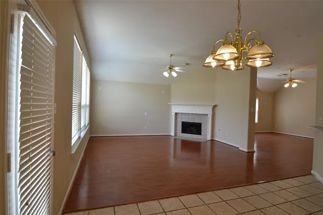 $2,300 | 6011 Stevens Creek Court, Richmond, TX 77469